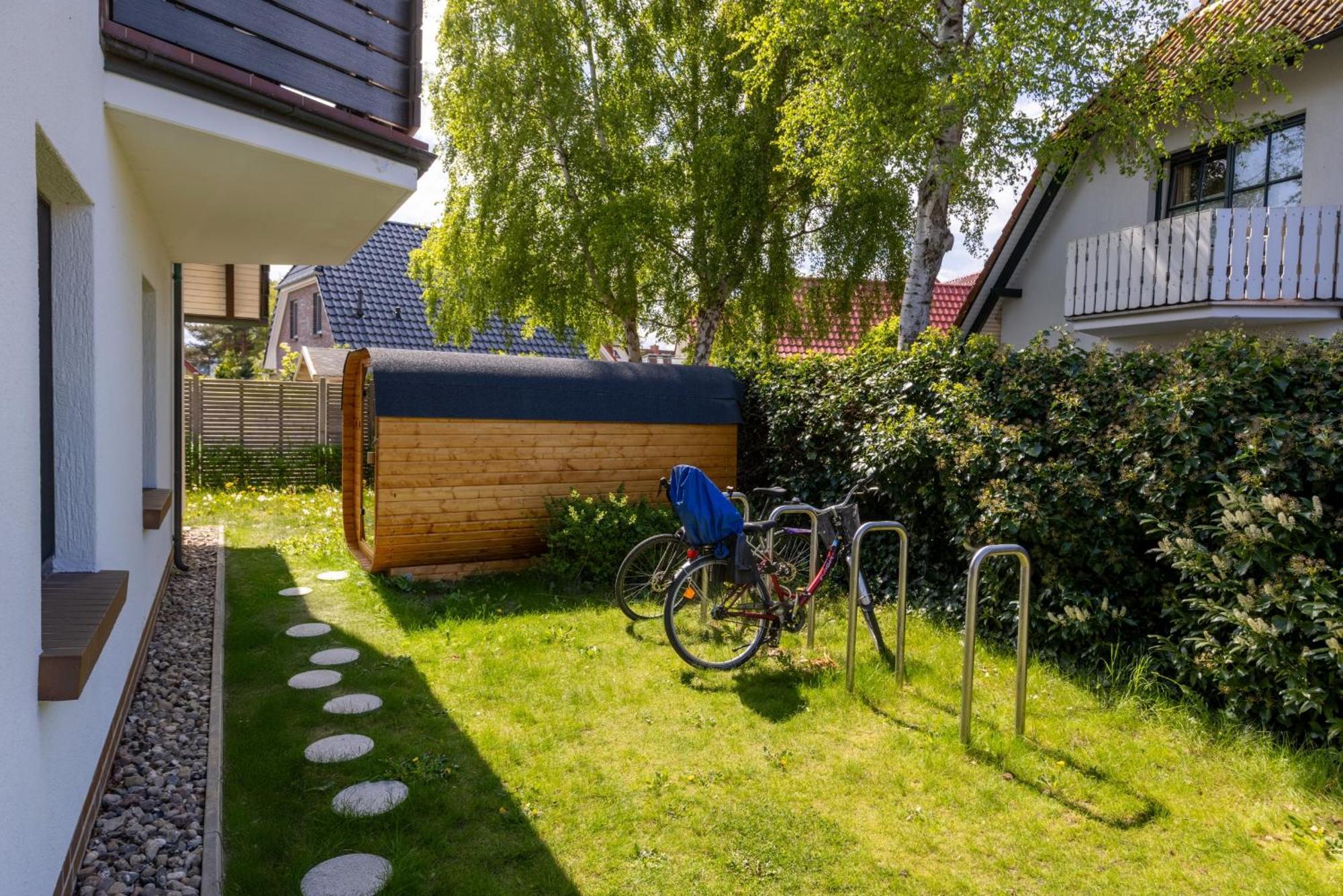 Ferienwohnungen Haus Am Strand Zingst Exterior foto